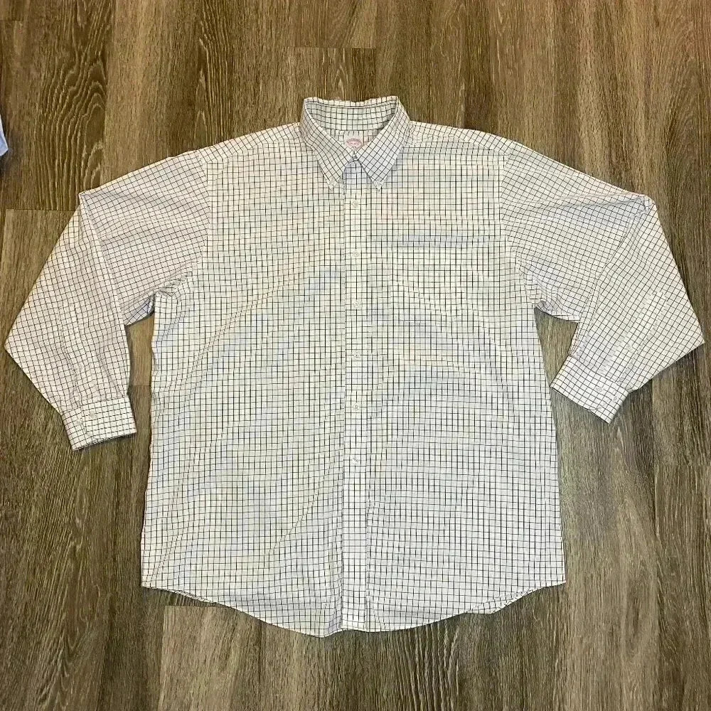 Mens Brooks Brothers White Checker Button Up Shirt - 17 1/2 - 4/5